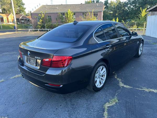 2015 BMW 528XI AWD Luxury Sedan 1-OWNER EXCELLENT CONDITION for sale in Saint Louis, MO – photo 8