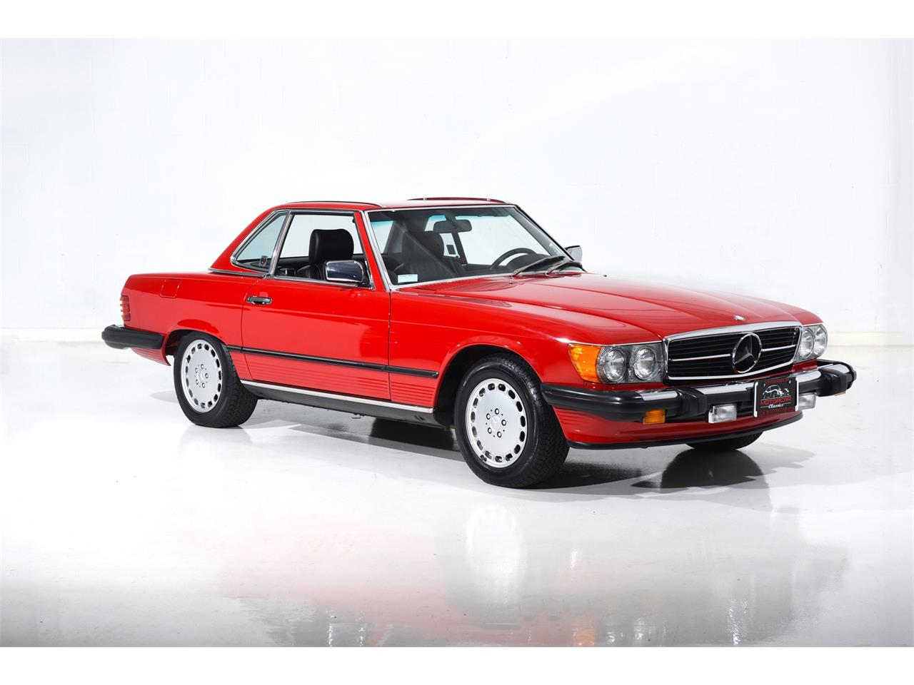 1988 Mercedes-Benz 560 for sale in Farmingdale, NY