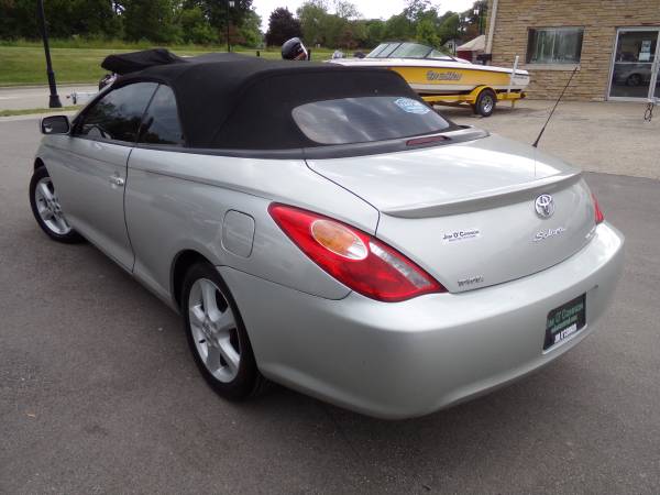 2006 TOYOTA SOLORA SLE CONVERTIBLE CLEAN CARFAX - 4 NEW TIRES #3411 for sale in Oconomowoc, WI – photo 4