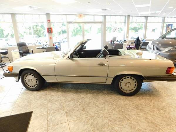 1987 Mercedes-Benz 500-Class 560 SL - BAD CREDIT OK! - cars & trucks... for sale in Chichester, ME – photo 2