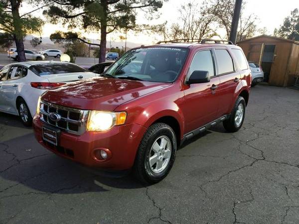 * * * 2012 Ford Escape XLT Sport Utility 4D * * * - cars & trucks -... for sale in Saint George, NV – photo 9