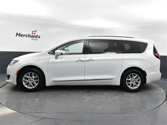 2020 Chrysler Pacifica Touring-L for sale in Other, NH – photo 27