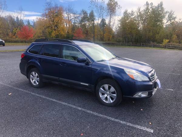2011 Subaru Outback 3 6L Limited for sale in North Bennington, NY – photo 10