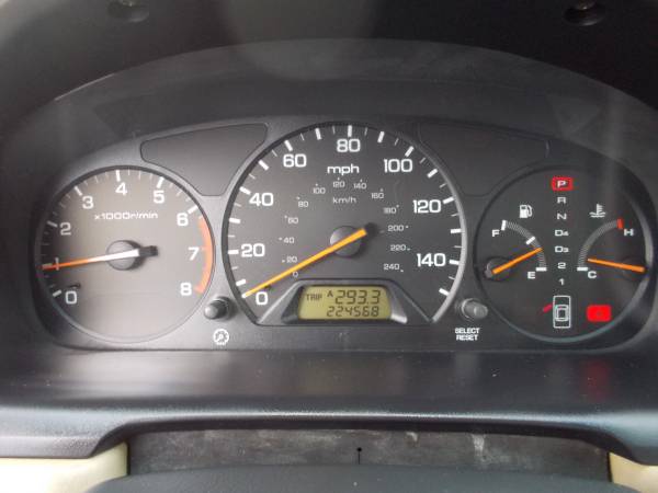 2000 HONDA ACCORD EX COUPE, accident free, local, 3 owner Honda -... for sale in Spartanburg, SC – photo 11