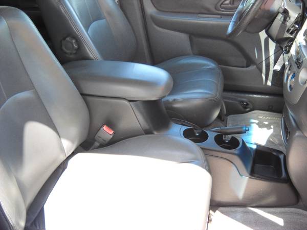 2004 MAZDA TRIBUTE LOADED LEATHER LOW MILES NO ACCIDENTS MINT for sale in Sarasota, FL – photo 15