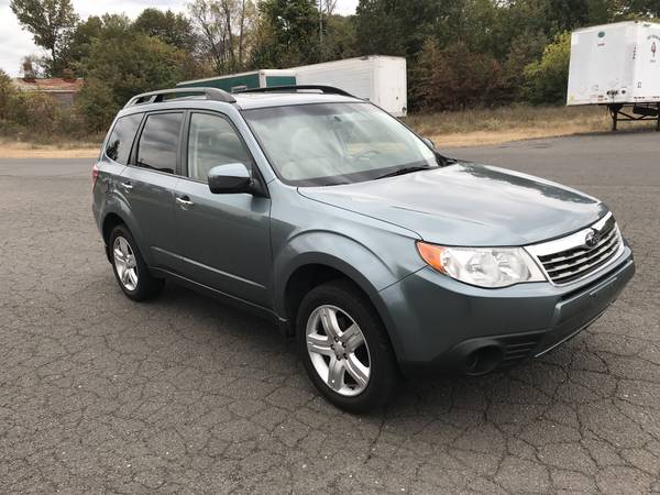 Subaru Forester 2009 Premium 4cly 4WD ONE OWNER for sale in New Britain, CT – photo 3