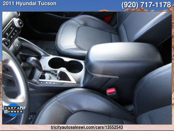 2011 Hyundai Tucson Limited AWD 4dr SUV Family owned since 1971 -... for sale in MENASHA, WI – photo 16