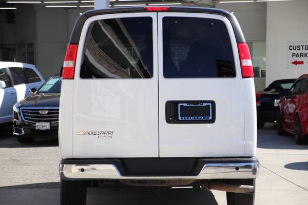 2016 Chevy Chevrolet EXPRESS 2500 Passenger Van LT van White for sale in Burlingame, CA – photo 5
