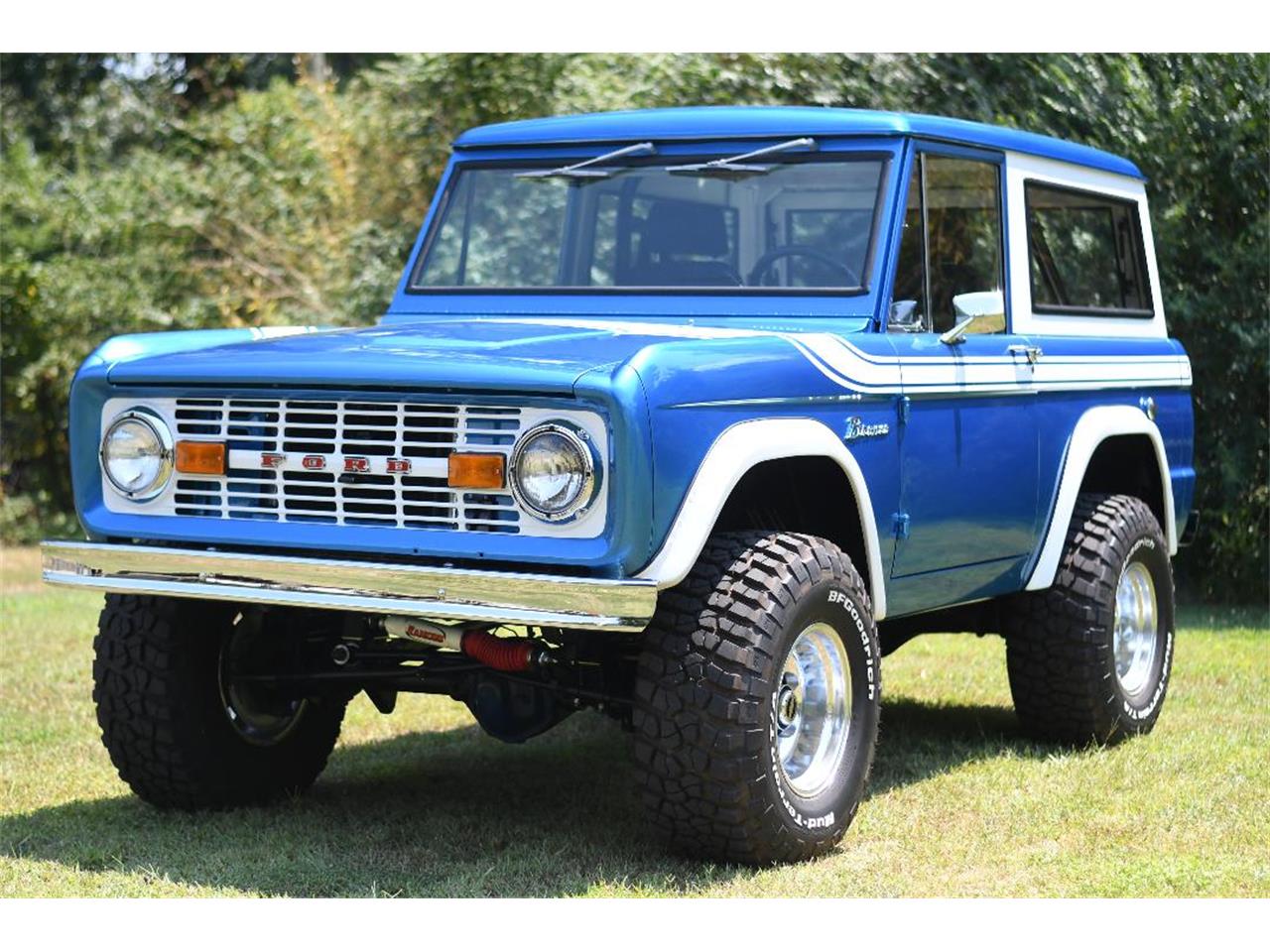 Ford Bronco 2000