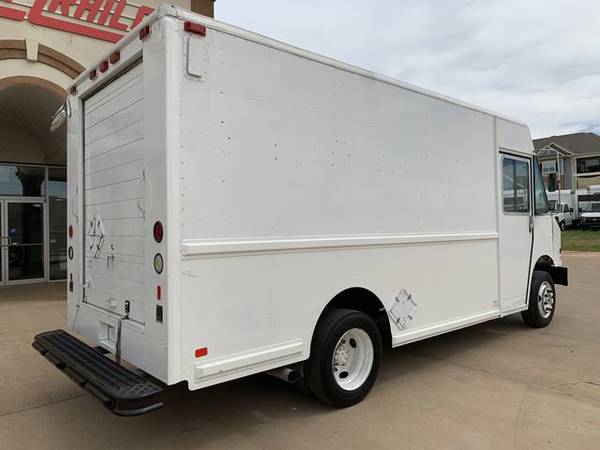 2000 Freightliner MT45 Step Van 14' Diesel Auto FedEx Financing! for sale in Oklahoma City, OK – photo 5