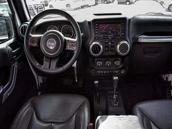 2015 Jeep Wrangler Unlimited 4WD 4dr Sahara for sale in Odessa, TX – photo 17