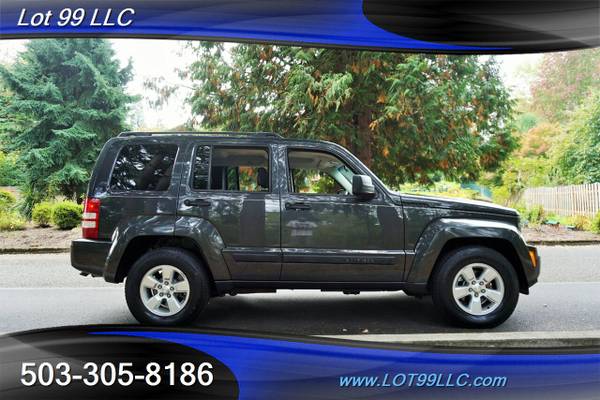 2011 *JEEP* *LIBERTY* 4X4 2 OWNERS 19 SERVICE RECORDS LOCAL TRADE CRV for sale in Milwaukie, OR – photo 8