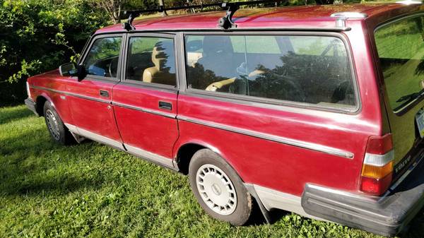 1987 Volvo 240 DL Wagon for sale in Dover, PA – photo 4