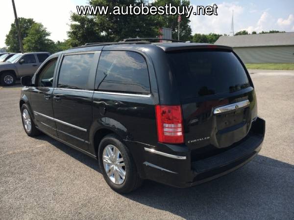 2010 Chrysler Town and Country Touring 4dr Mini Van Call for Steve... for sale in Murphysboro, IL – photo 4