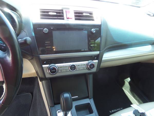 2015 Subaru Legacy 2.5i awd new brakes all records white/cream auto for sale in Escondido, CA – photo 11