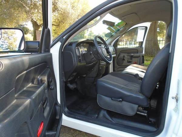 2004 Dodge Ram Pickup 2500 ST REG CAB 2WD, UTILITY-SERVICE TRUCK for sale in Riverbank, CA – photo 5