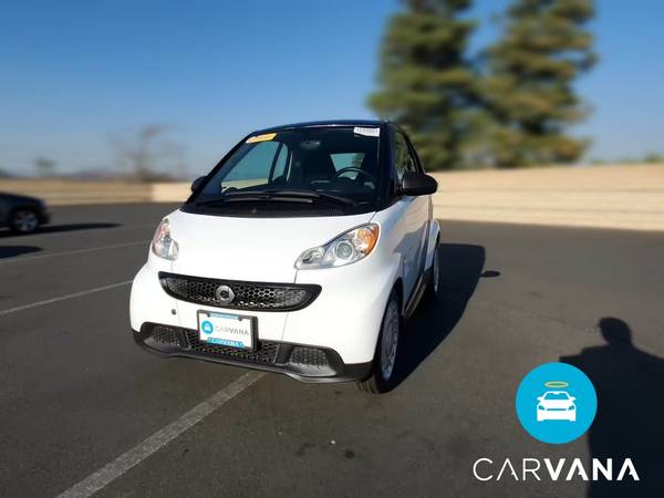 2013 smart fortwo Pure Hatchback Coupe 2D coupe White - FINANCE... for sale in Bakersfield, CA