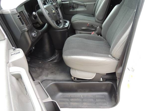 2020 Chevrolet Express 2500 Cargo Work Van! LIKE NEW! WORK READY! for sale in White House, AL – photo 16
