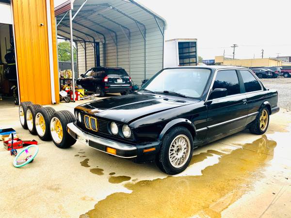 1987 BMW 325i 2DOOR COUPE 6-CyL 3.0 LITER FOR DRIFT - cars & trucks... for sale in Clarksville, TN
