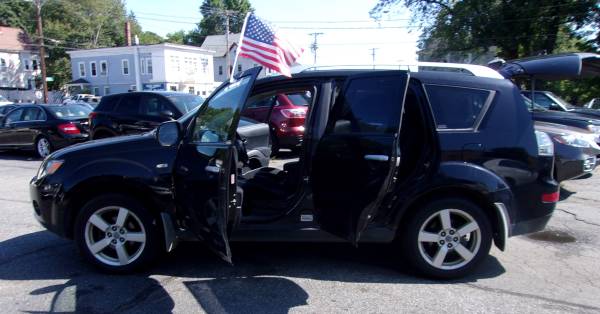 2007 Mitsubishi Outlander XLS/AWD/EVERYONE is APPROVED@Topline Import for sale in Haverhill, MA – photo 12