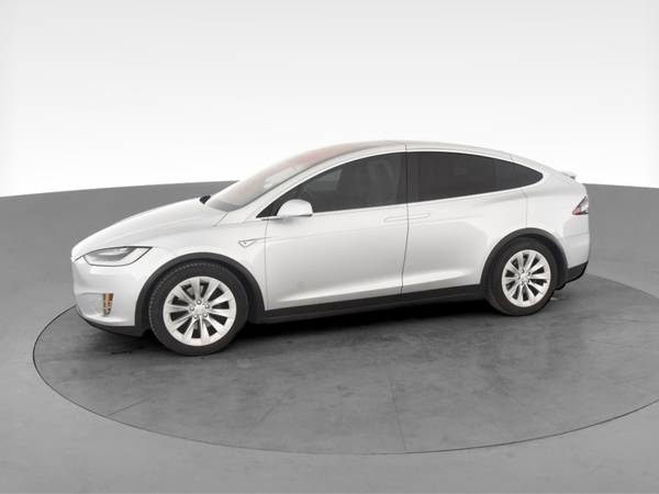 2016 Tesla Model X 75D Sport Utility 4D suv Silver - FINANCE ONLINE... for sale in San Diego, CA – photo 4