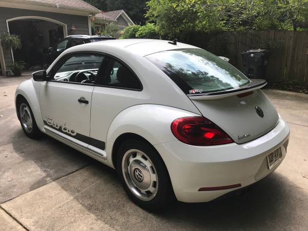 Used 2015 Volkswagen Beetle Classic 1.8T Hatchback for sale in Acworth, GA – photo 7