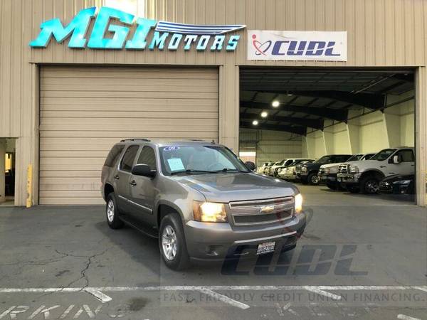 2009 Chevrolet Chevy Tahoe LS 4x2 4dr SUV ALL CREDIT ACCEPTED!!! -... for sale in Sacramento , CA