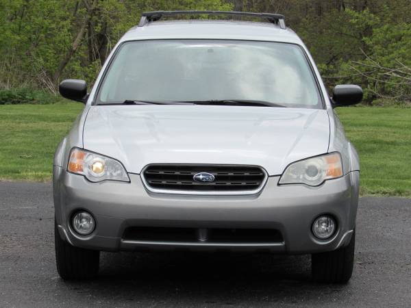 2007 Subaru Outback 2 5i Wagon - CLEAN! - - by dealer for sale in Jenison, MI – photo 2