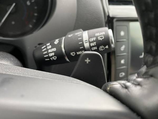 2018 Jaguar F-PACE 25t AWD, Navi, Blind Spot Asst, Back up Camera -... for sale in Portland, OR – photo 24