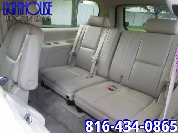 CADILLAC ESCALADE ESV PREMIUM w/93k miles - cars & trucks - by... for sale in Lees Summit, MO – photo 15
