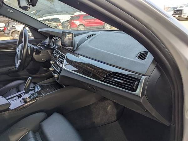 2018 BMW 5 Series 540i Sedan - - by dealer - vehicle for sale in Maypearl, TX – photo 19