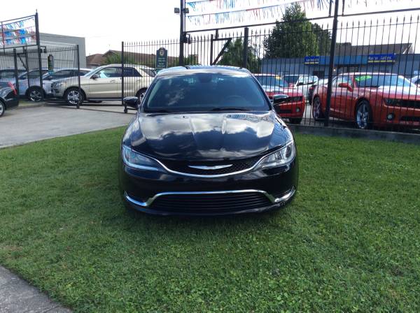2016 Chrysler 200 Limited *** FREEE WARRANTY *** - cars & trucks -... for sale in Metairie, LA – photo 2