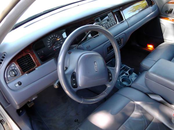 1999 lincoln town car for sale in Amarillo, TX – photo 20