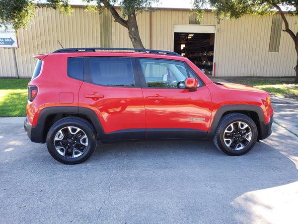 2016 JEEP RENEGADE LATITUDE for sale in South Houston, TX – photo 2