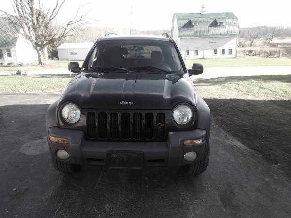 jeep liberty 2003 4x4 runs excellent - cars & trucks - by owner -... for sale in Argyle, WI – photo 3