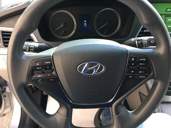 2015 Hyundia Sonata with 26,000 miles on it. for sale in Peabody, MA – photo 16