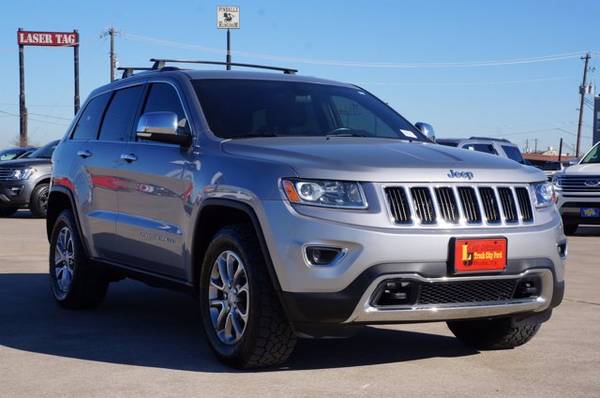 2014 Jeep Grand Cherokee Billet Silver Metallic Clearcoat SAVE for sale in Buda, TX – photo 3
