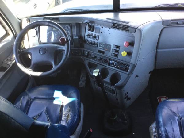 2007 Freightliner Columbia for sale in Stockton, CA – photo 14