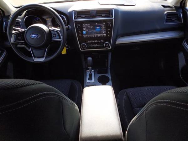 2018 Subaru Outback Premium AWD All Wheel Drive SKU: J3312871 - cars for sale in Littleton, CO – photo 17