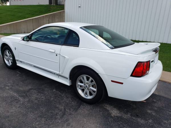 2000 FORD MUSTANG **FULLY LOADED** for sale in Macon, MO – photo 6
