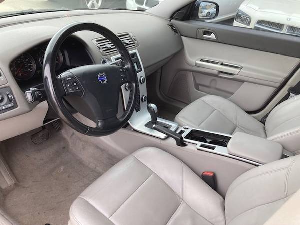 2010 Volvo Other 4dr Sdn 2 4L Auto FWD - - by dealer for sale in Killeen, TX – photo 8