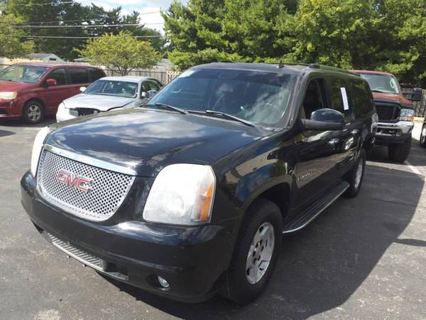 2008 GMC Yukon XL - - by dealer - vehicle automotive for sale in Indianapolis, IN – photo 9