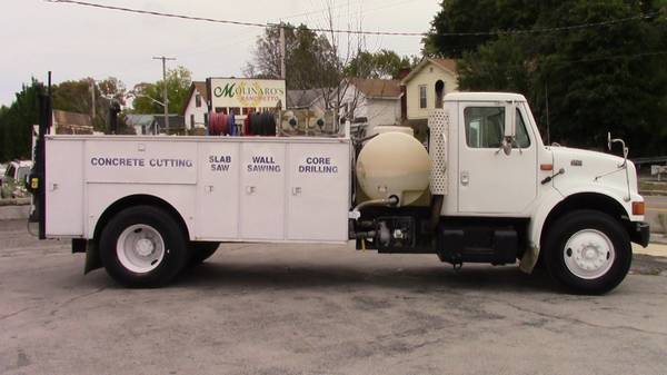 1995 International 4900 Utility Trk w/ Water & PTO Hydraulic Pump Unit for sale in Lockport, NY – photo 4