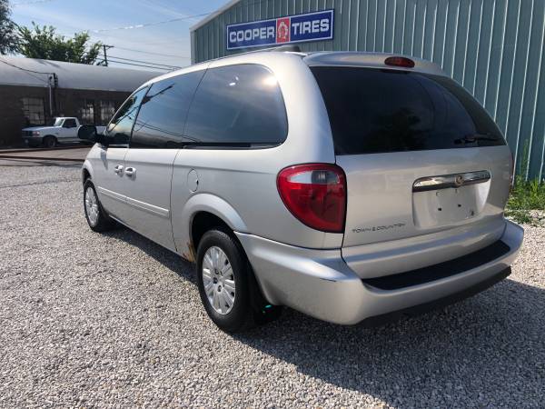 2005 Chrysler Town & Country LX Minivan 4D for sale in Drexel, MO – photo 2