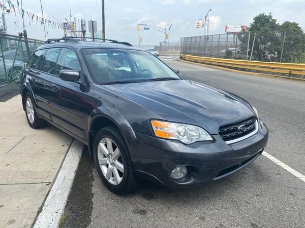 2007 Subaru Outback 2.5i Limited Wagon - cars & trucks - by dealer -... for sale in Union City, NJ – photo 4