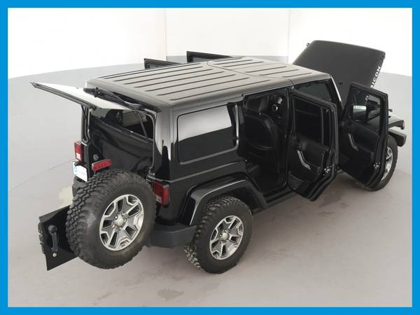 2013 Jeep Wrangler Unlimited Rubicon Sport Utility 4D suv Black for sale in Austin, TX – photo 19