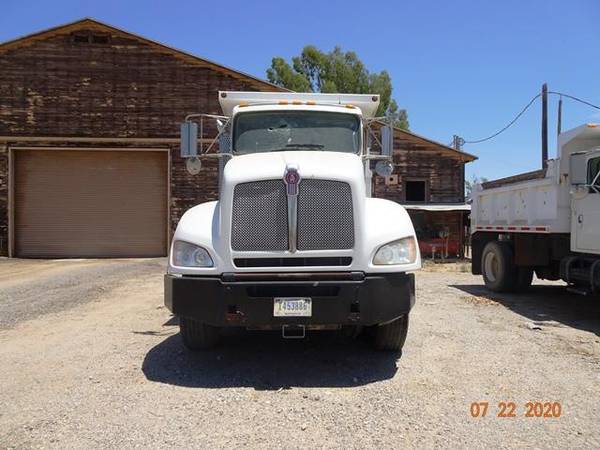 2012 Kenworth T370 DUMP TRUCK 53k miles Water Damage from the Ditch... for sale in Earp, CA – photo 2