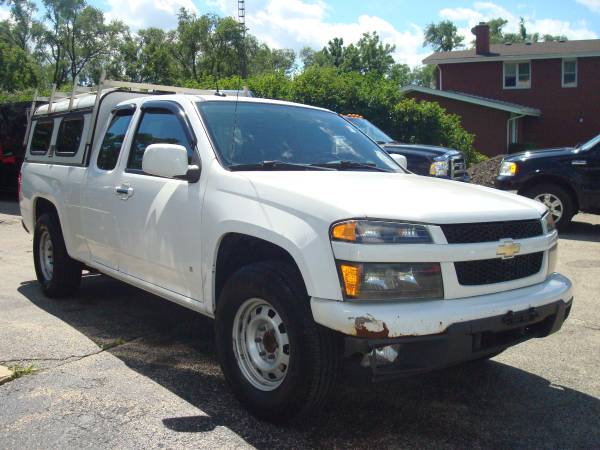 2009 Chevrolet Colorado Work Truck Ext. Cab 2WD With Cap! for sale in Crystal Lake, IL – photo 4