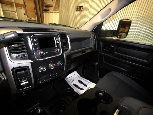 2018 RAM 3500 Chassis Cab Tradesman 4WD Crew Cab 60 CA 172.4 WB -... for sale in Evans, MT – photo 15
