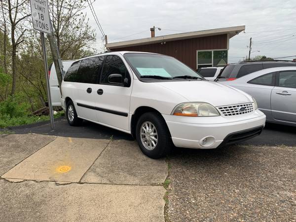 2003 Ford Windstar LX Deluxe - cars & trucks - by dealer - vehicle... for sale in Louisville, KY – photo 3